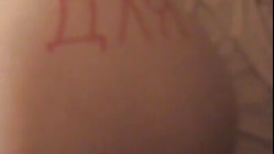 避孕套在青少年女朋友的阴户中破裂